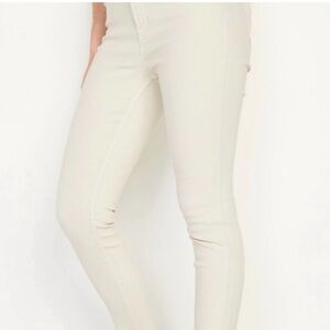 Old Navy Women's Super Skinny ankle white Jeans